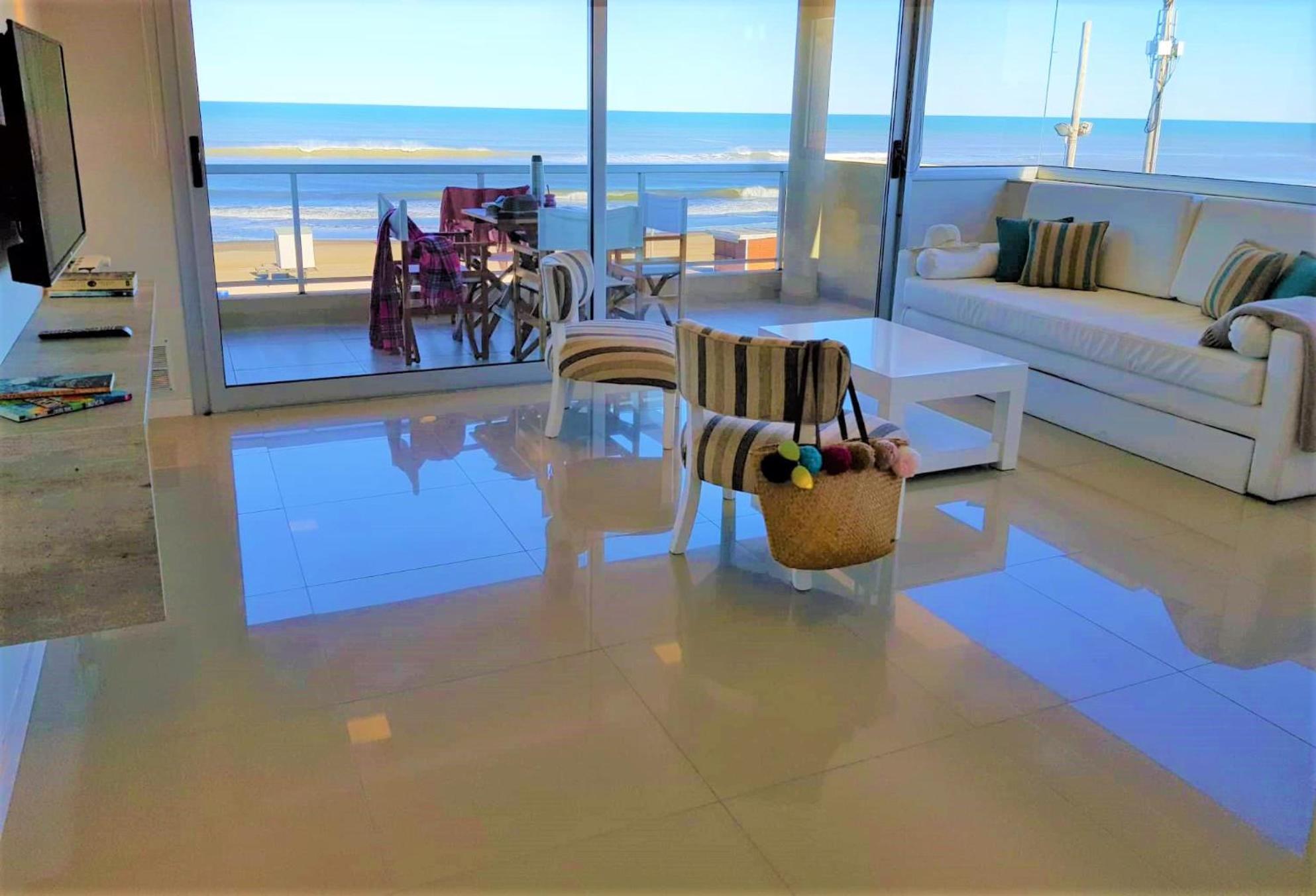Hotel Tejas Rojas Villa Gesell Exteriér fotografie